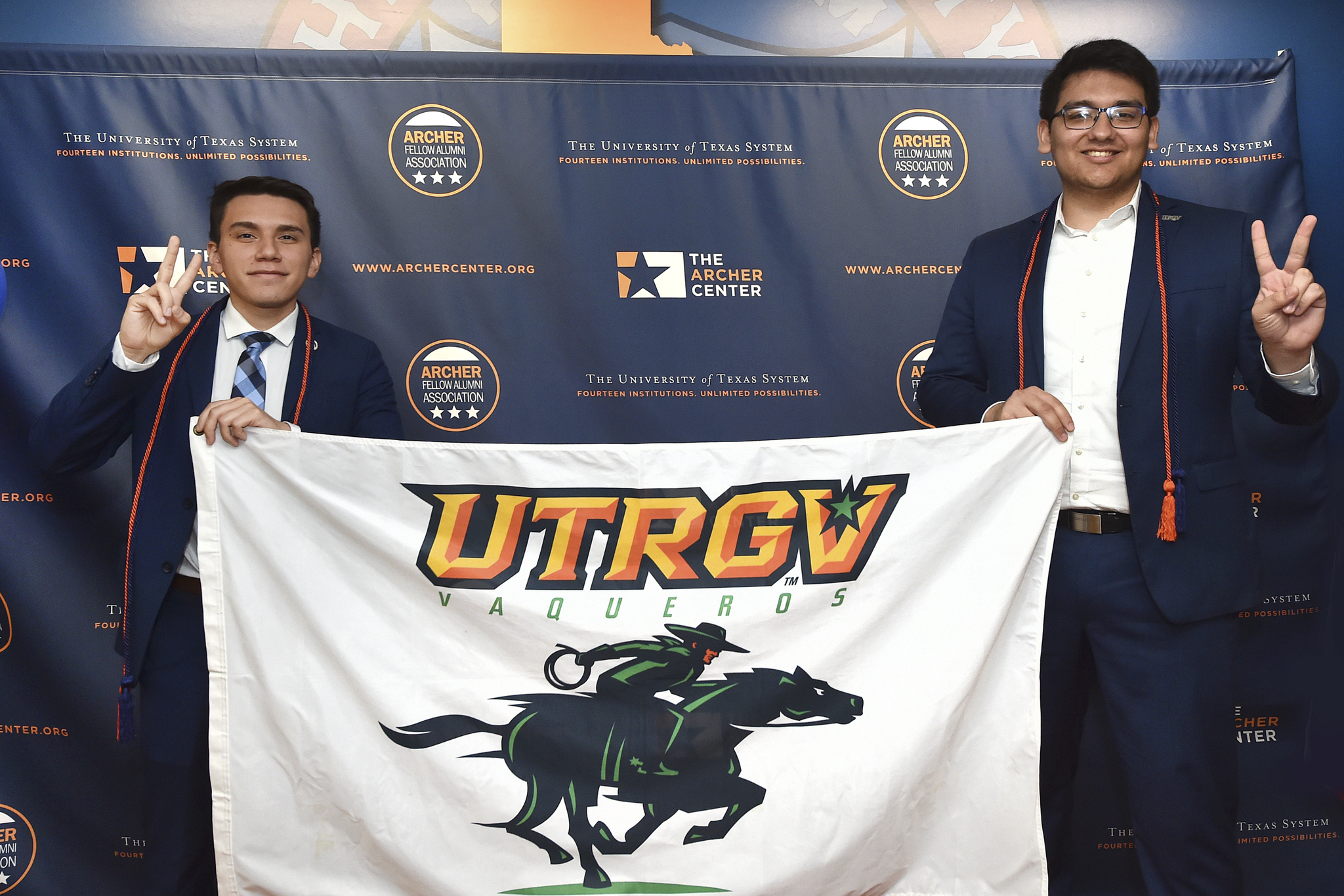 UTRGV students in courtroom at capitol