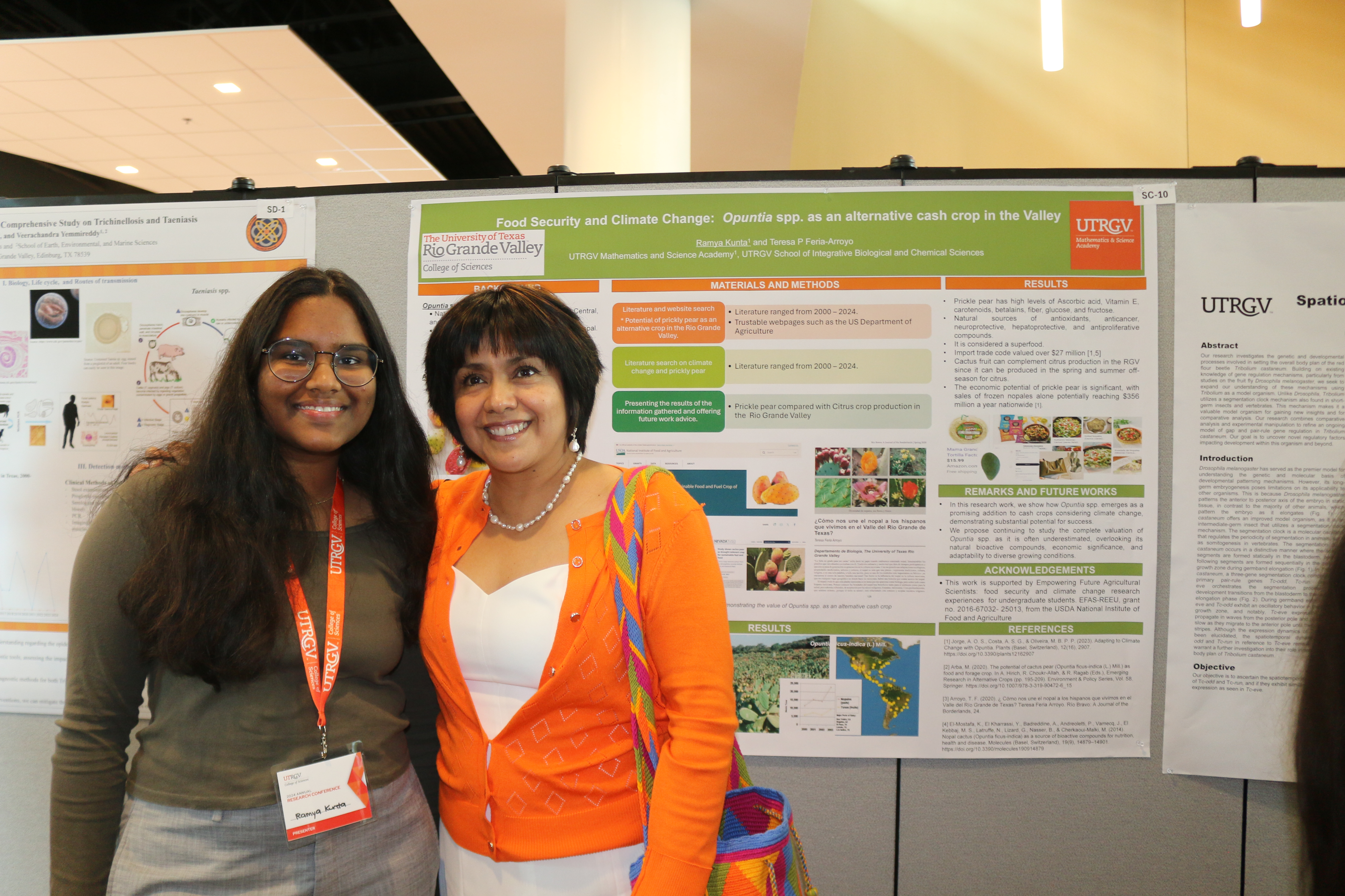 Ramya Kunta and Dr. Feria at the COS ARC for her poster presentation