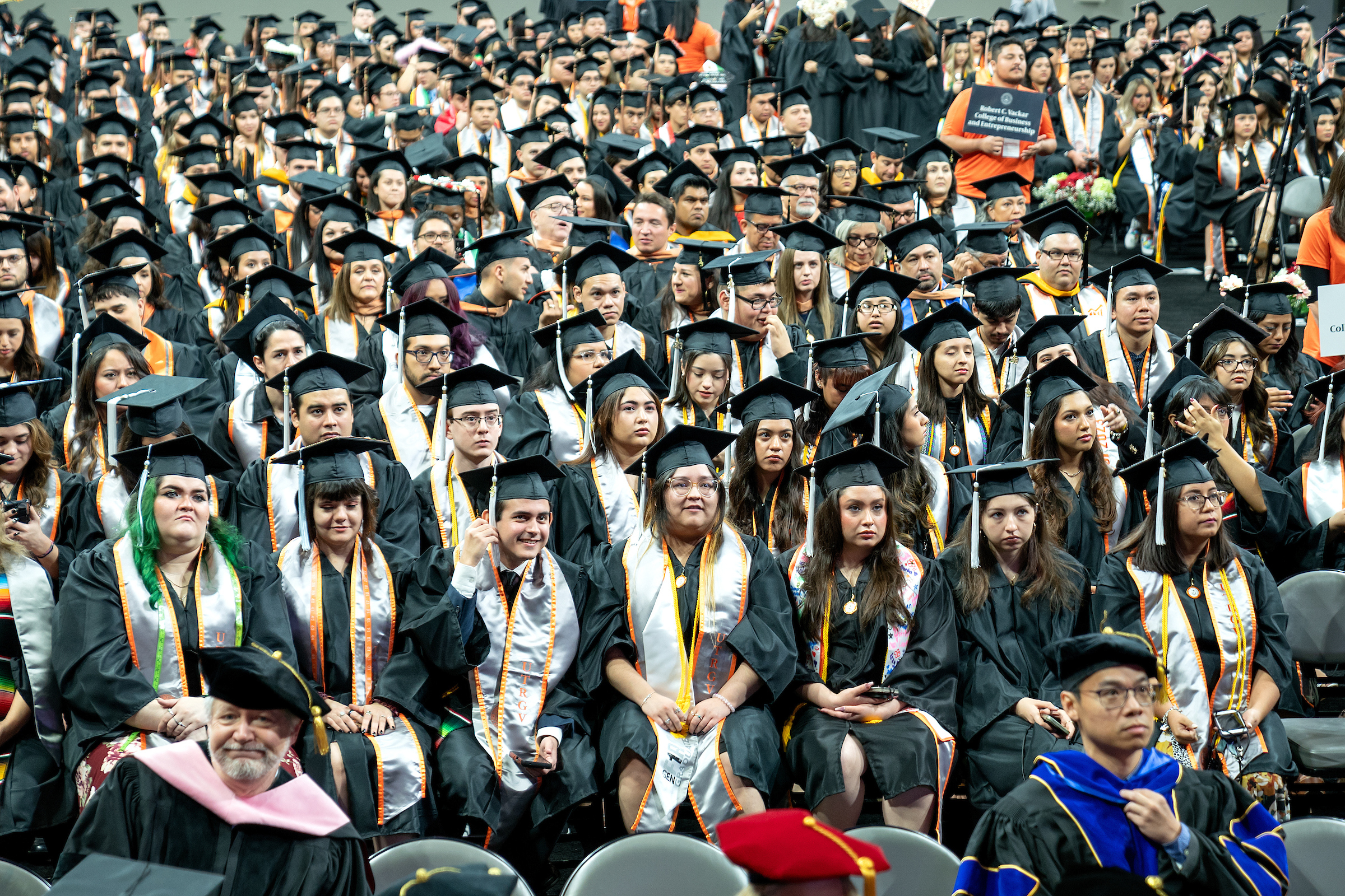 UTRGV graduating students