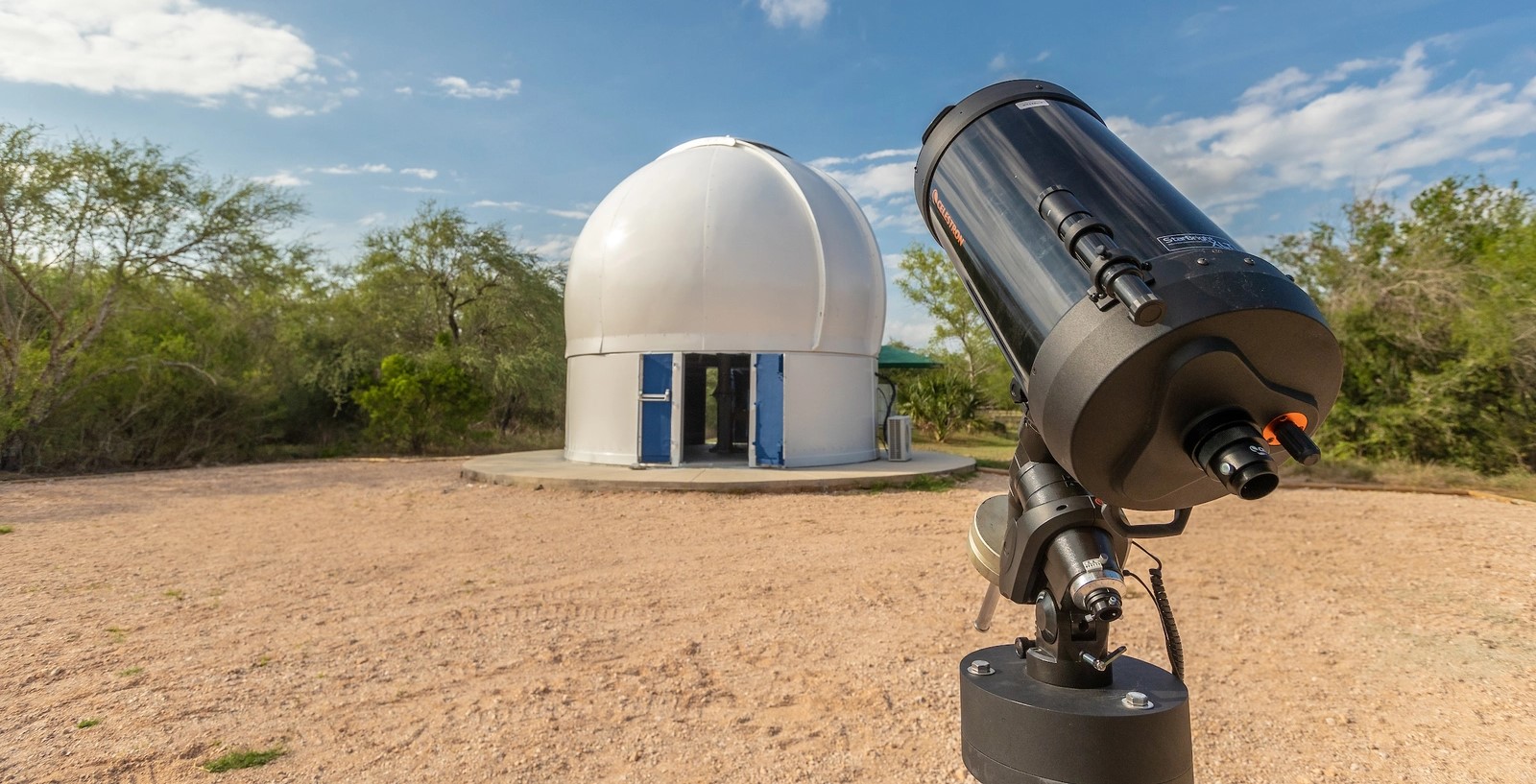Photo of an advanced telescope 