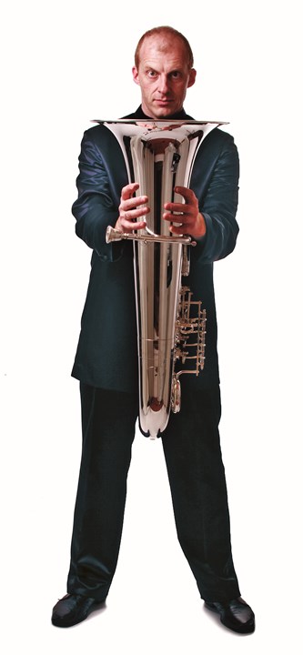 Oystein Baadsvik and his tuba.