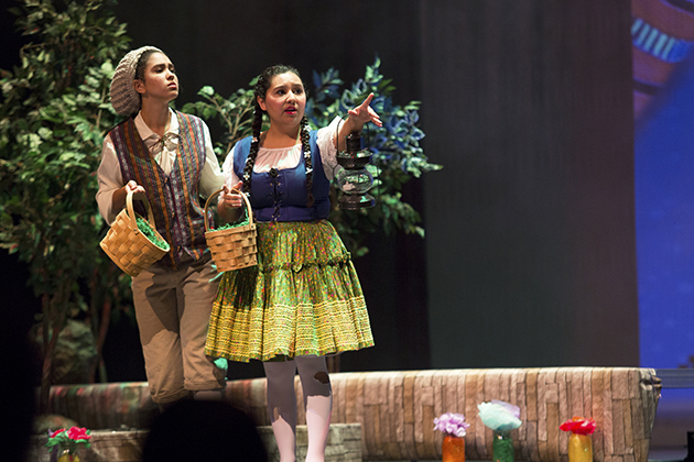 Lead actors Evany Jackson, a UTRGV senior from Harlingen, as Hansel (at left), and Monica Garza, a UTRGV sophomore from Brownsville, as Gretel, portray two children lost in the woods who must find their way home, in UTRGV Bravo Opera Company’s production of “Hansel and Gretel.” (UTRGV Photo by Veronica Gaona)