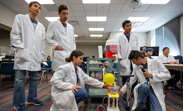 During UTRGV’s recent JSTEM Summer Program, area high school students learned how to solve a real-world, original research problem by collaborating on building water biofiltration systems. The camp helped them develop content and skills in specific STEM and JSTEM (Journalism, Science, Technology, Engineering and Math) disciplines. And as an added incentive, they got to interact via video conference with students in Ghana who were working on a similar project. (UTRGV Photos by Paul Chouy)