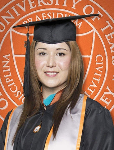 Melissa Ipina is a UTRGV MPA online graduate