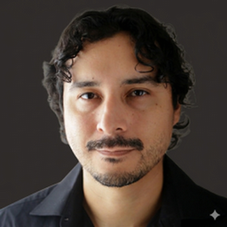 Javier Arias staff photo