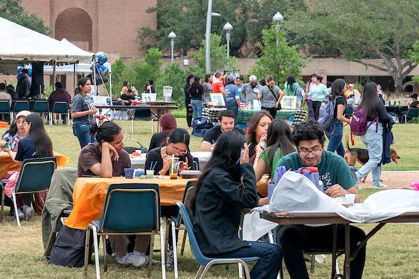 Earth Fest 2024 Outdoor Arts and Crafts