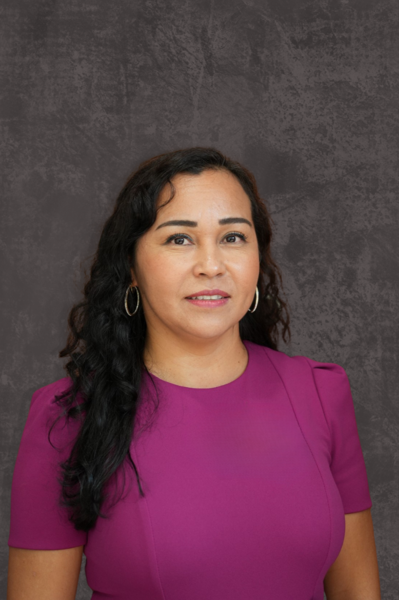 Veronica Tucker   veronica.lopeztucker01@utrgv.edu