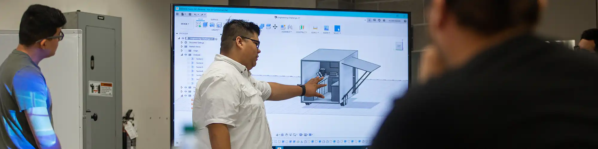 Students present at the Innovaquero challenge