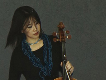 Cellist Bongshin Ko