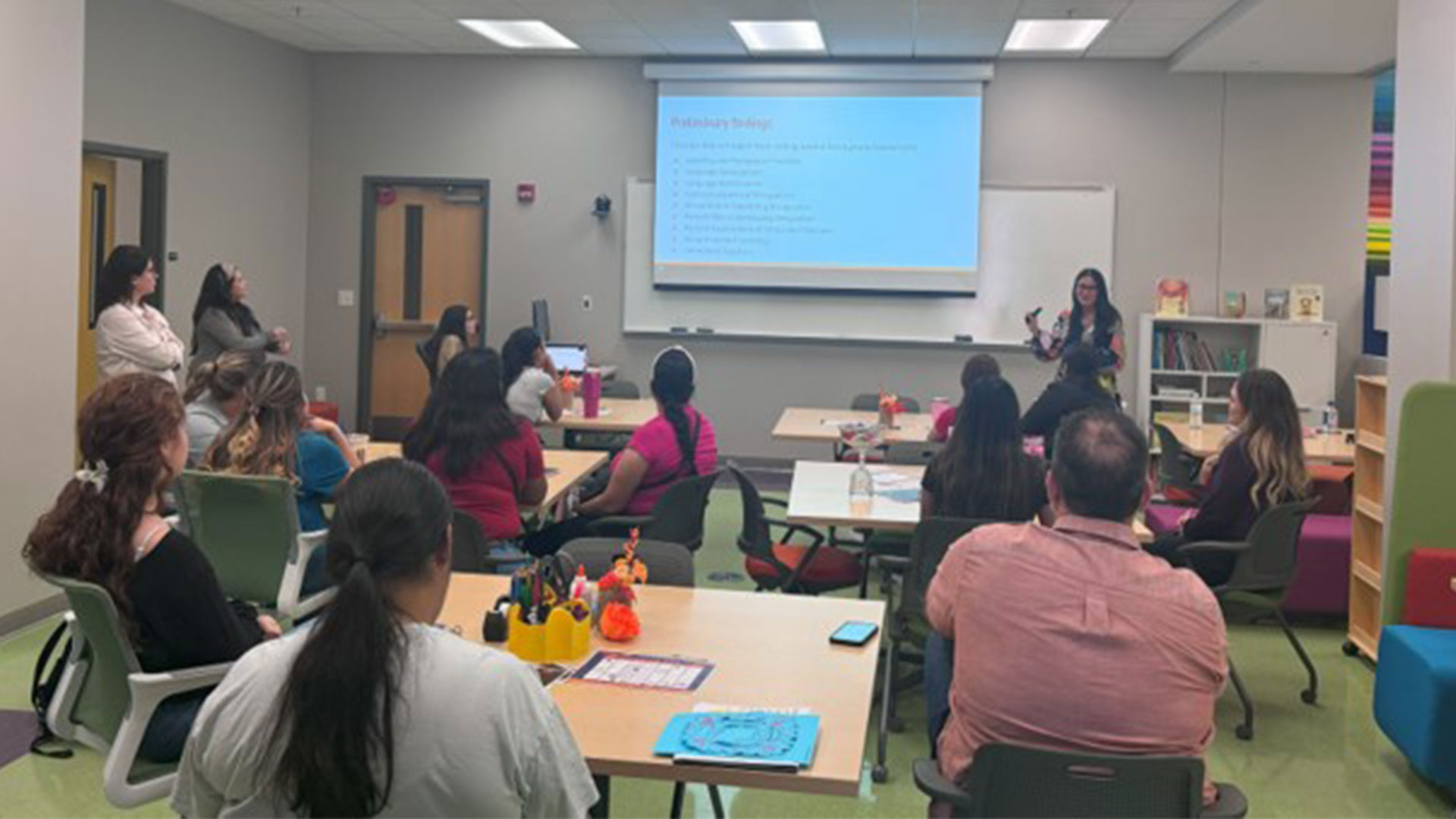 Center for Bilingual Studies research classroom learning site.