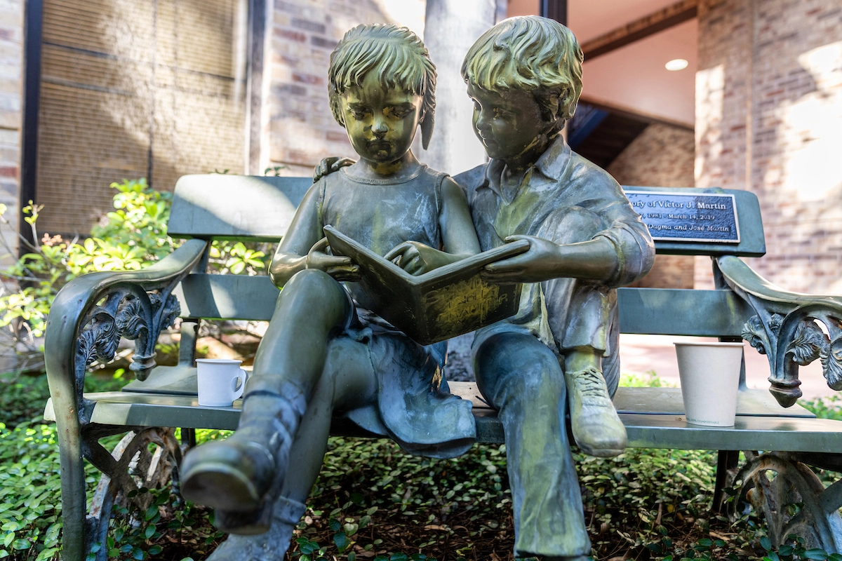 UTRGV Bench Statue