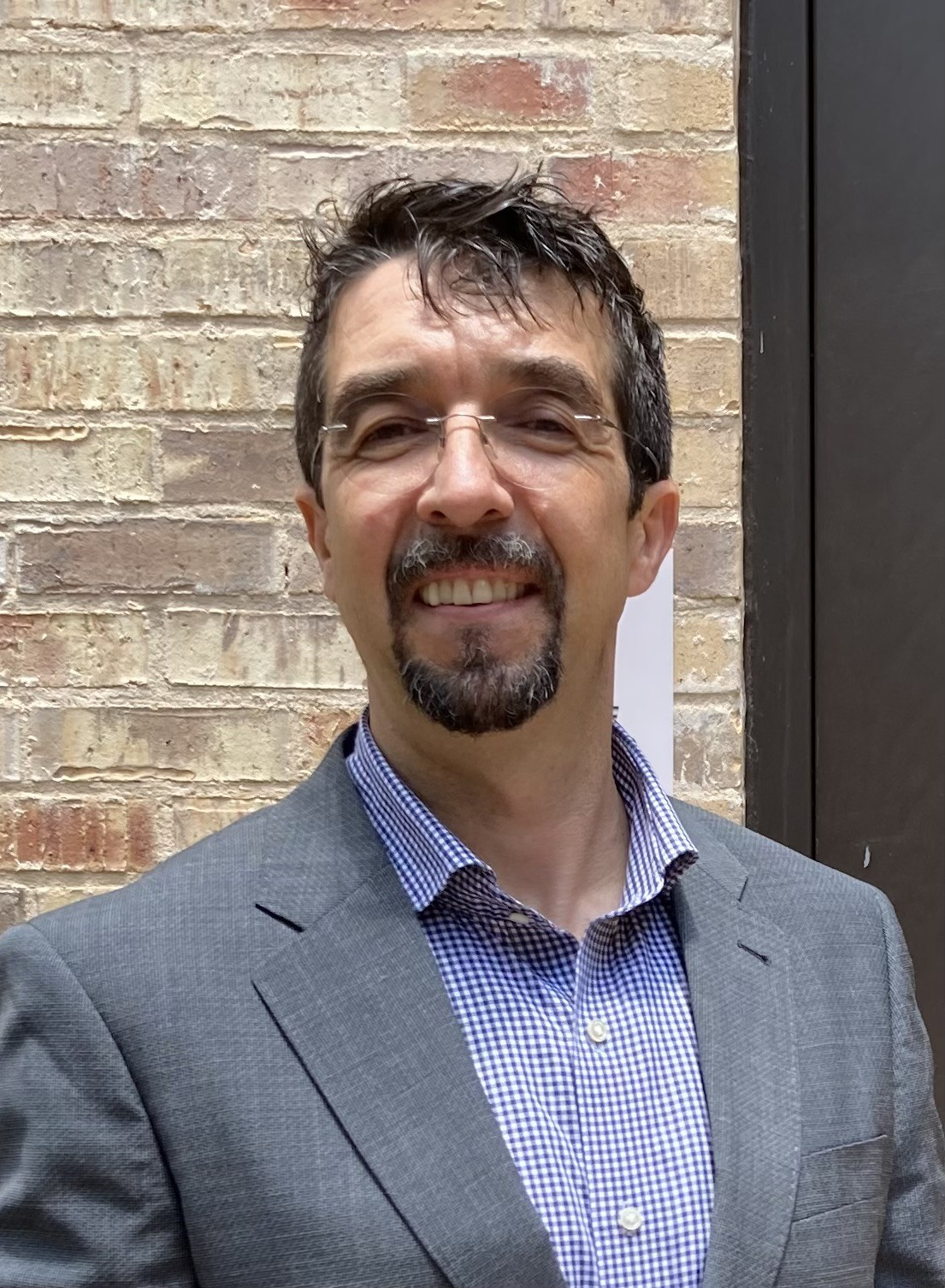 Dr. José Dávila-Montes