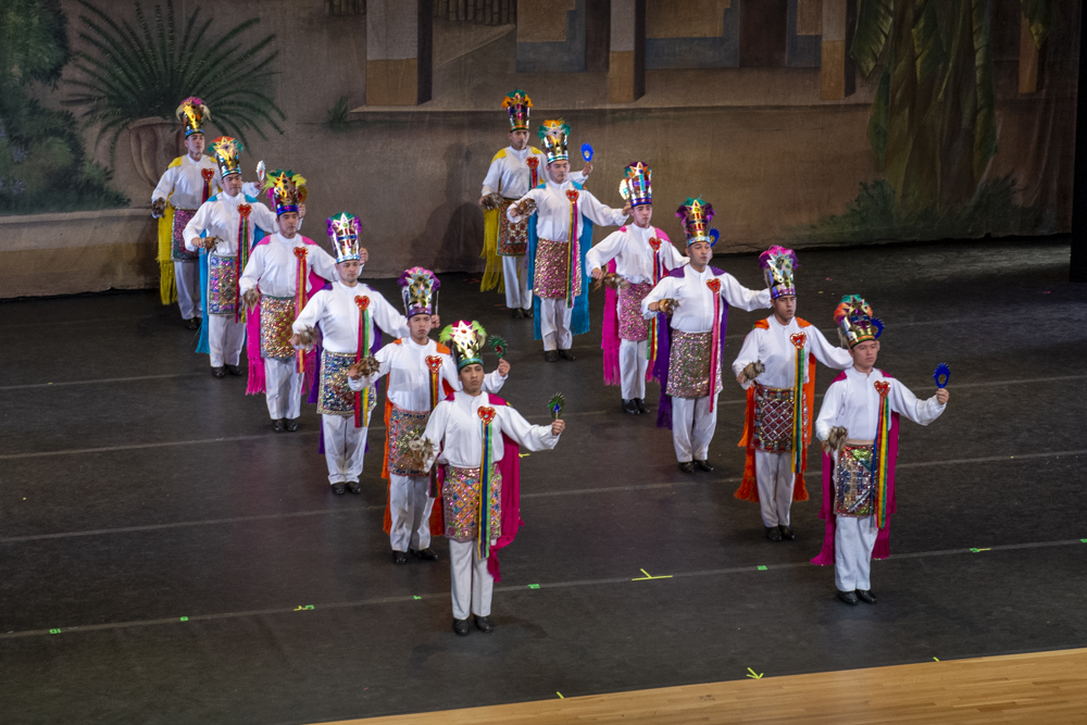 The Ballet Folklórico de la Universidad Veracruzana was invited by the Center for Latin American Arts to visit the United States and perform with UTRGV dancers in Edinburg and Brownsville in December 2019. The Center for Latin American Arts also hosted workshops to teach Ballet Folklórico with the performers from the Universidad Veracruzana at twelve public schools in the Rio Grande Valley in December. Our community engagement committee made the BFUV concert more successful than any other event. 7