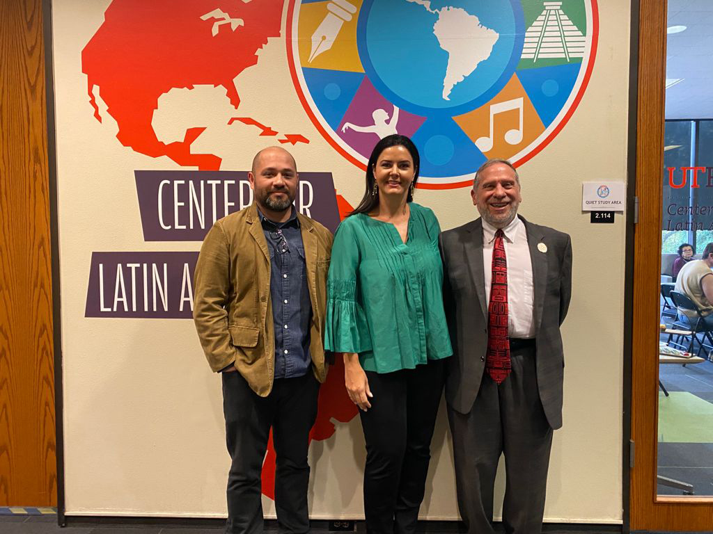 The event featured keynote speakers Sister Norma Pimentel, Executive Director of the Catholic Charities of the Rio Grande Valley (CCRGV), and Luis Alberto Urrea, Pulitzer Prize finalist, poet, writer, and activist; as well as Cecilia Ballí, journalist, writer, and anthropologist; Melissa Guerra, food historian, writer, and UTRGV alumna; César L. De León, poet, writer, and UTRGV faculty member; Christopher Carmona, author, UTRGV Associate Professor and Interim Director of Mexican American Studies; Rigoberto A. González, artist, UTRGV faculty member, and winner of the 2021 Migration Narratives grant; Luis A. Corpus, artist and Chair of the Department of Art at South Texas College; and Olga Alanis, artist, faculty member at South Texas College, and UTRGV alumna. 12