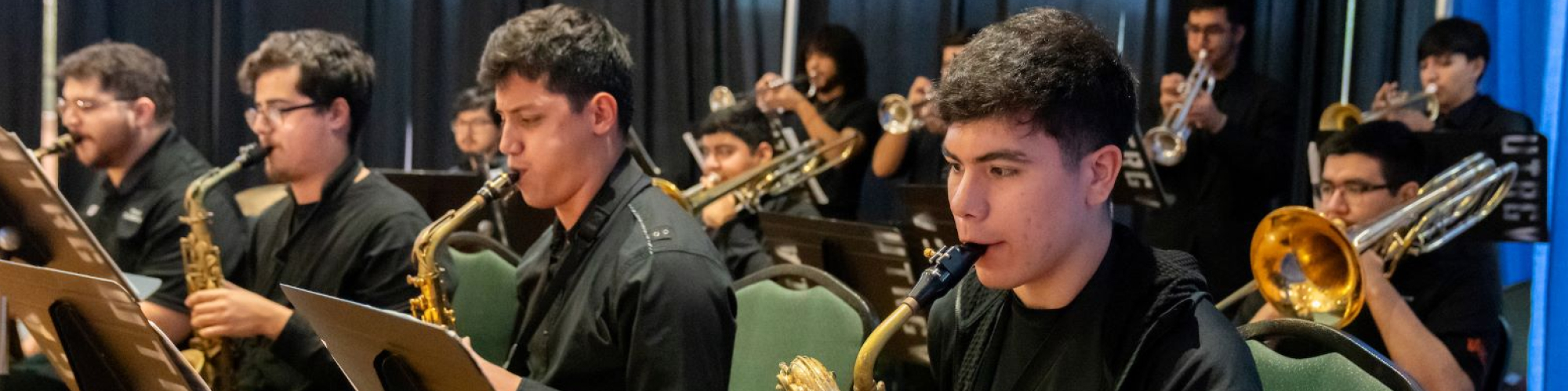 Music students preform in Edinburg