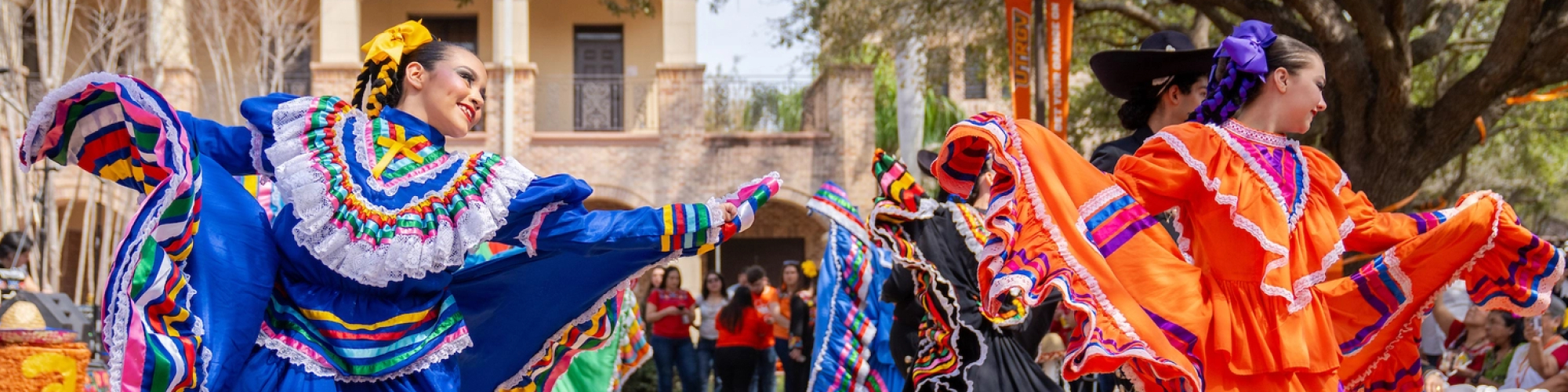 Folklorico dancing in Brownsville 