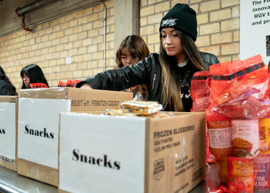 Student volunteering at MLK 2024.