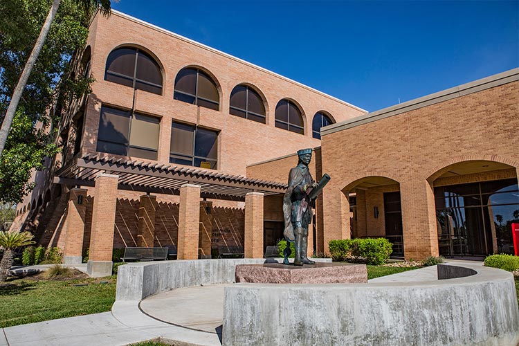 Edinburg University Center (EUCTR)