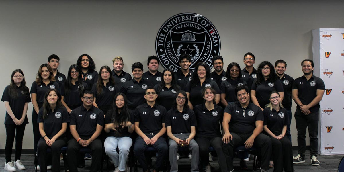 Student Government Association Posing for a picture