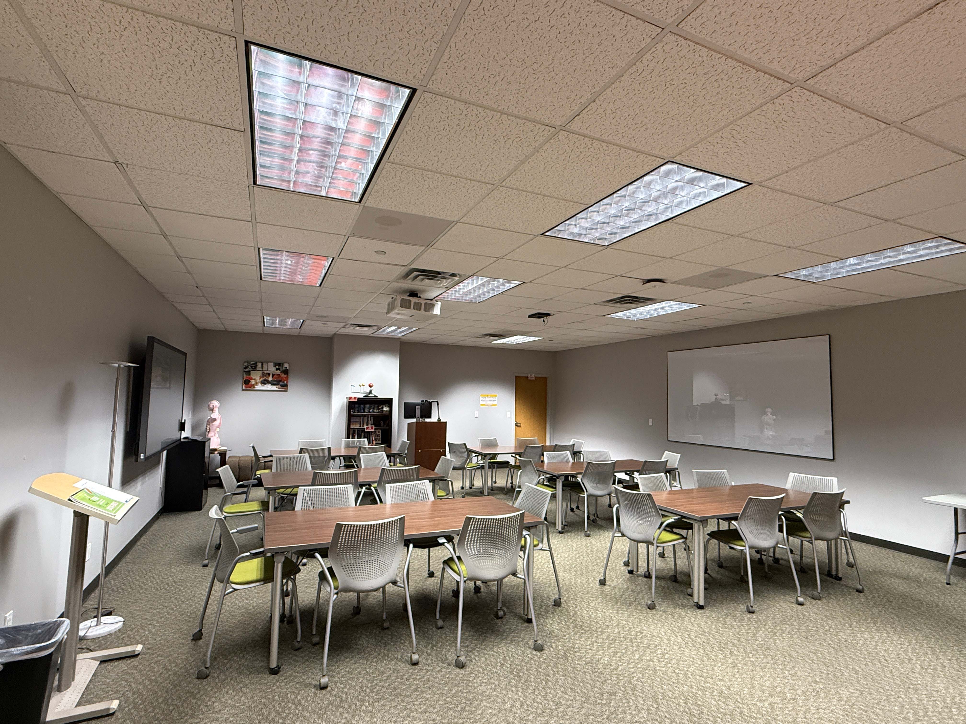 Instructional Room Image Page Banner 