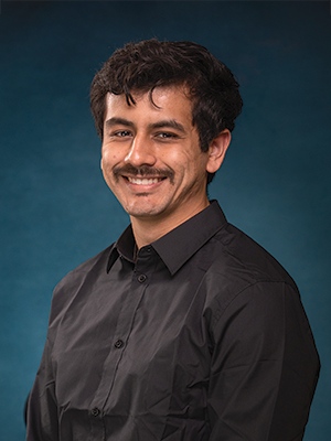 Edgar Torres  