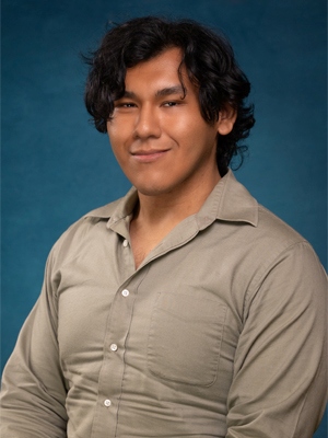 Juan Sarmiento  