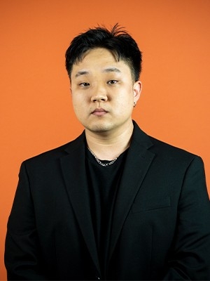 YONG YI CHANG  