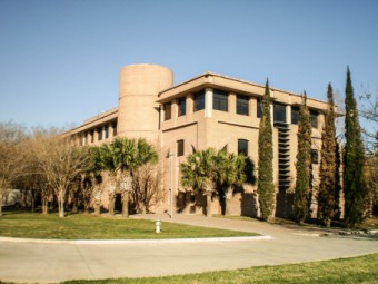 Picture of engineering building