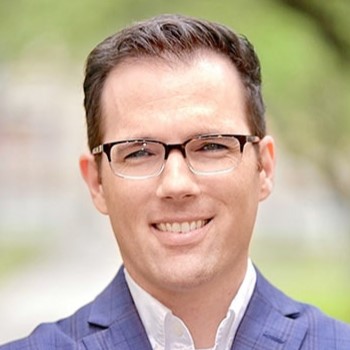 Dr. Daniel Hunter-Holly