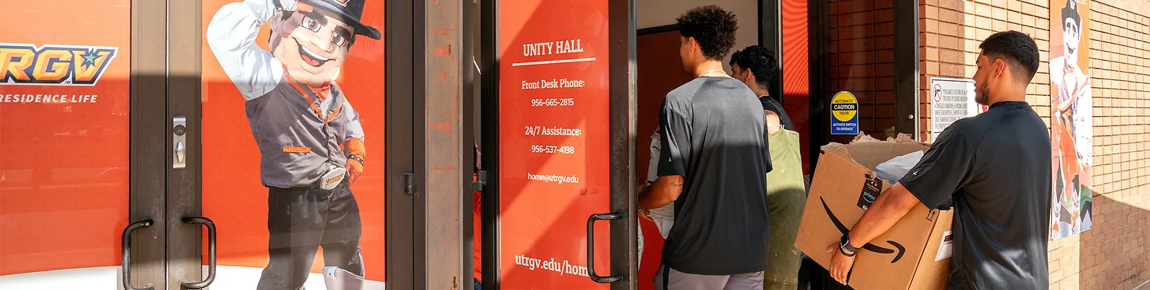 Students entering student housing.
