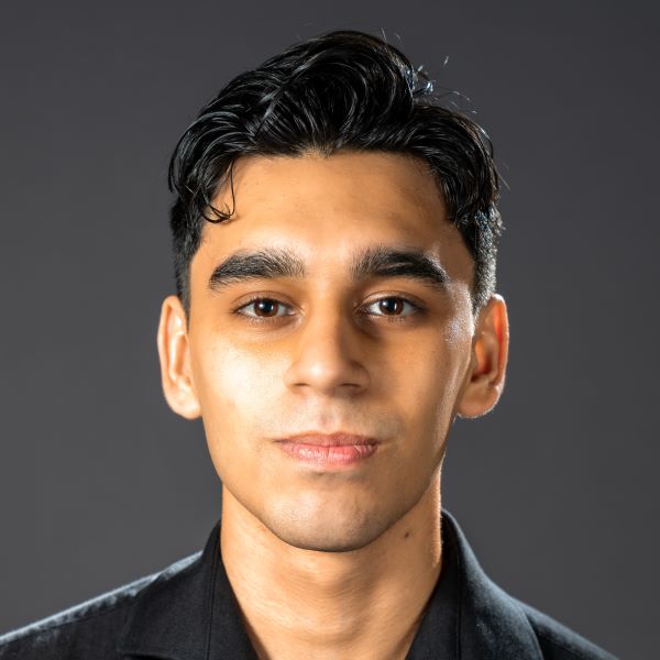 Leone Barrera HR Assistant II Edinburg, EMASS 2.126 Phone: 956-665-2451 