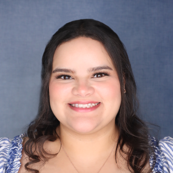 Yiedsel Martinez Recruiter Edinburg, MASS 2.150 Phone: 956-665-2359 
