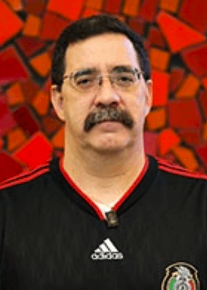 Dr. Javier Macossay