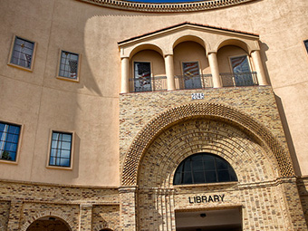 Utrgv Division Of Institutional Advancement - 