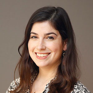 Dr. Marisa Palacios Knox