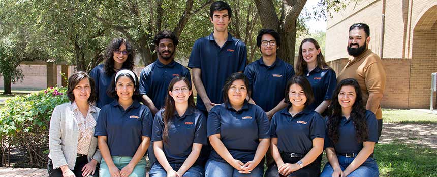 Dr. Villalobos and Dr. Sifuentes with UTRGV Students