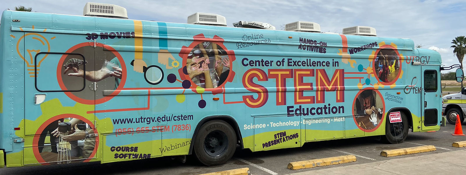 Mobile Lab blue bus