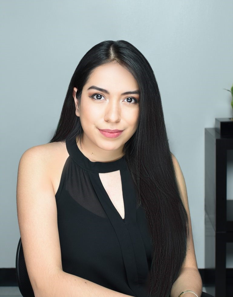 Stephanie Navarro