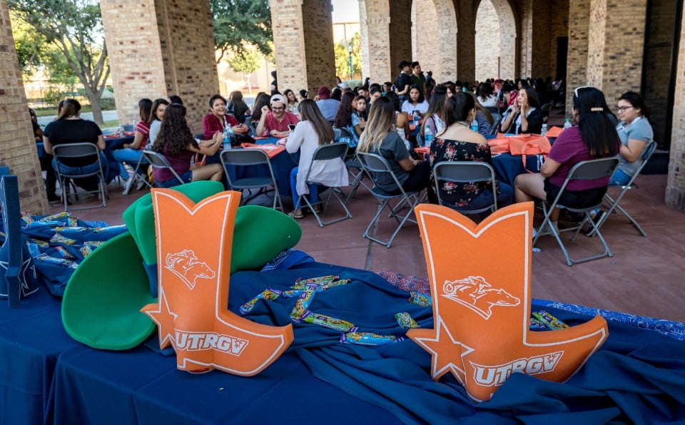 UTRGV students sitting around tables