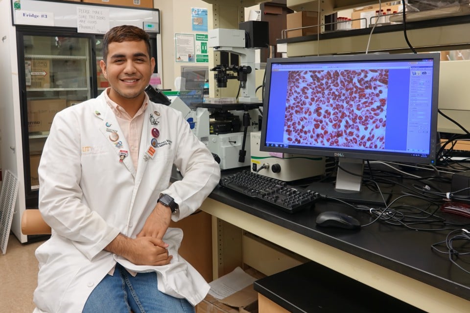 Roman Sanchez Martinez, a UTRGV biomedical sciences student conducting diabetes-related research on the effectiveness of melatonin as a potential contribution to diabetes treatment.