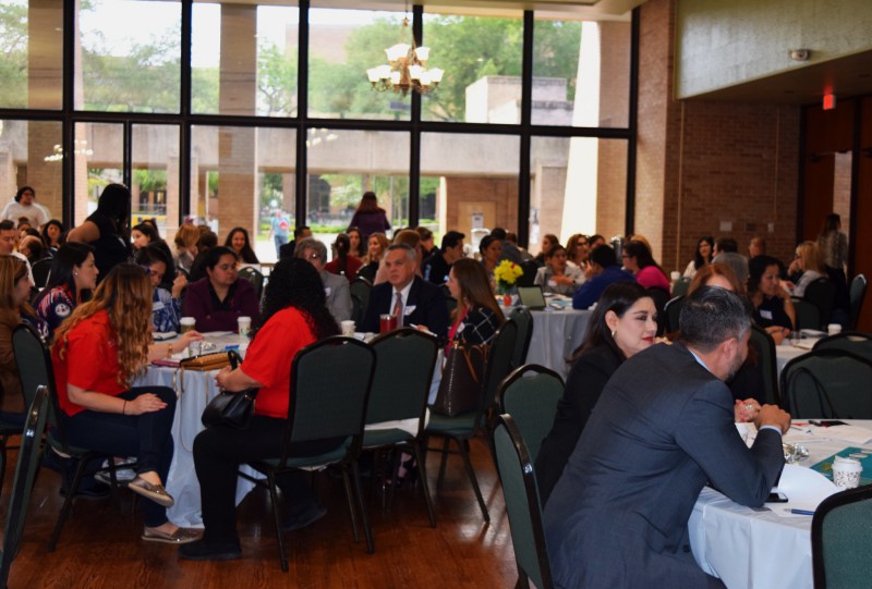 UTRGV Center for Bilingual Studies (CBS) and RGV Parents United for Excellent Dual Education (RGV PUEDE)