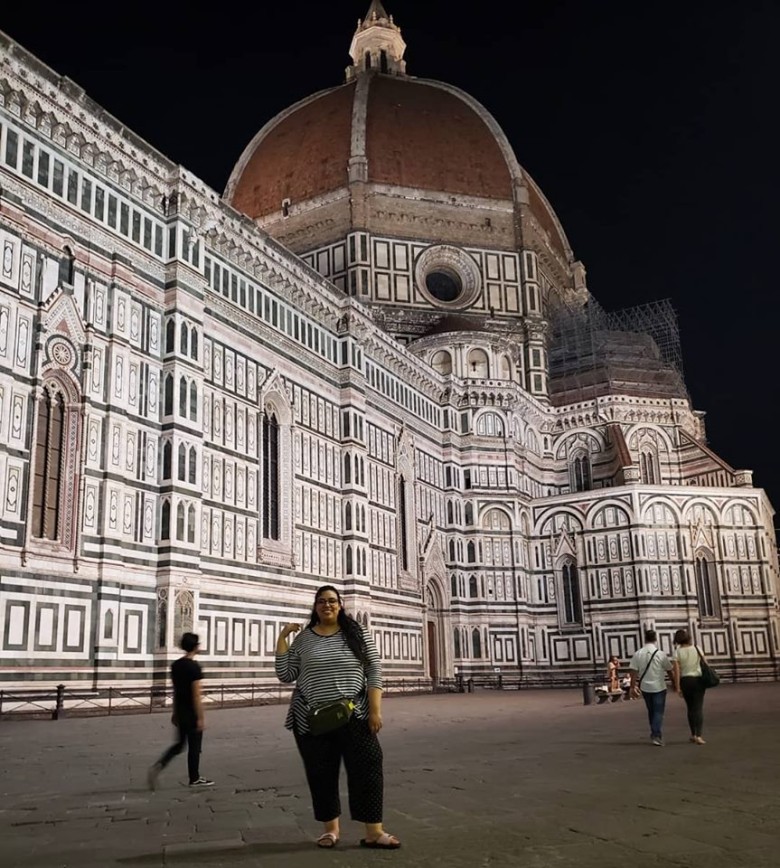 UTRGV student seen here in front of the Basilica di Santa Maria del Fiore