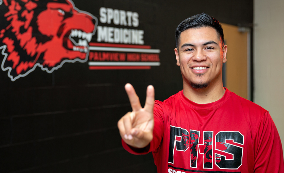 The Newsroom - UTRGV alum says NFL internship with &hellip;