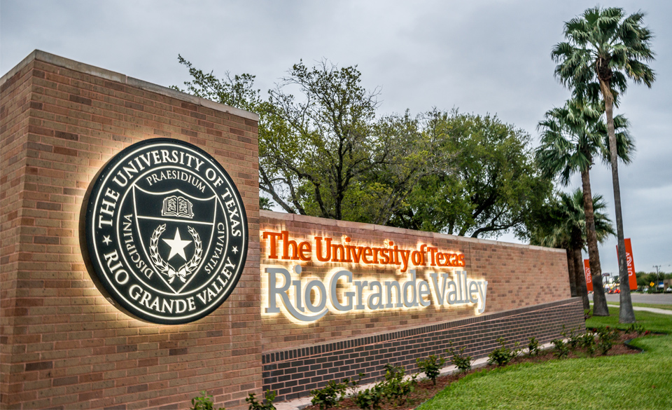 (UTRGV Archival Photo by David Pike)