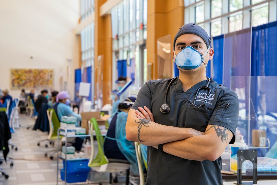 UTRGV nursing student Kevin Perez