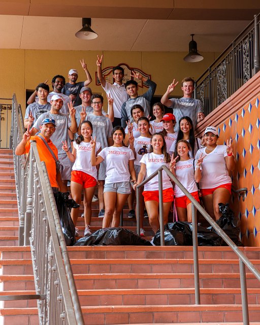 UTRGV golf team