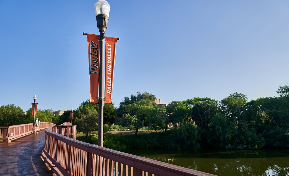 UTRGV pedestrian bridge