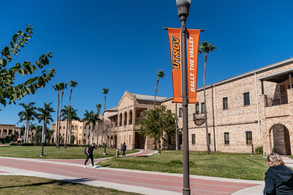 People walking on the UTRGV Brownsville campus