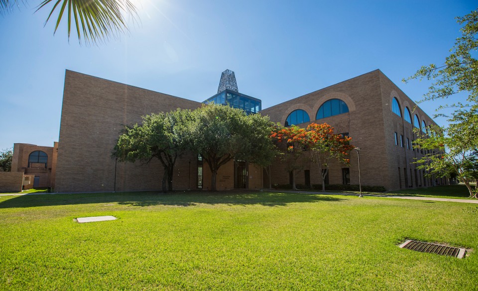 The Council for the Accreditation of Educator Preparation (CAEP) has announced that the UTRGV Educator Preparation Program is one of 55 providers from 28 states and the United Arab Emirates to receive accreditation for its educator preparation programs.