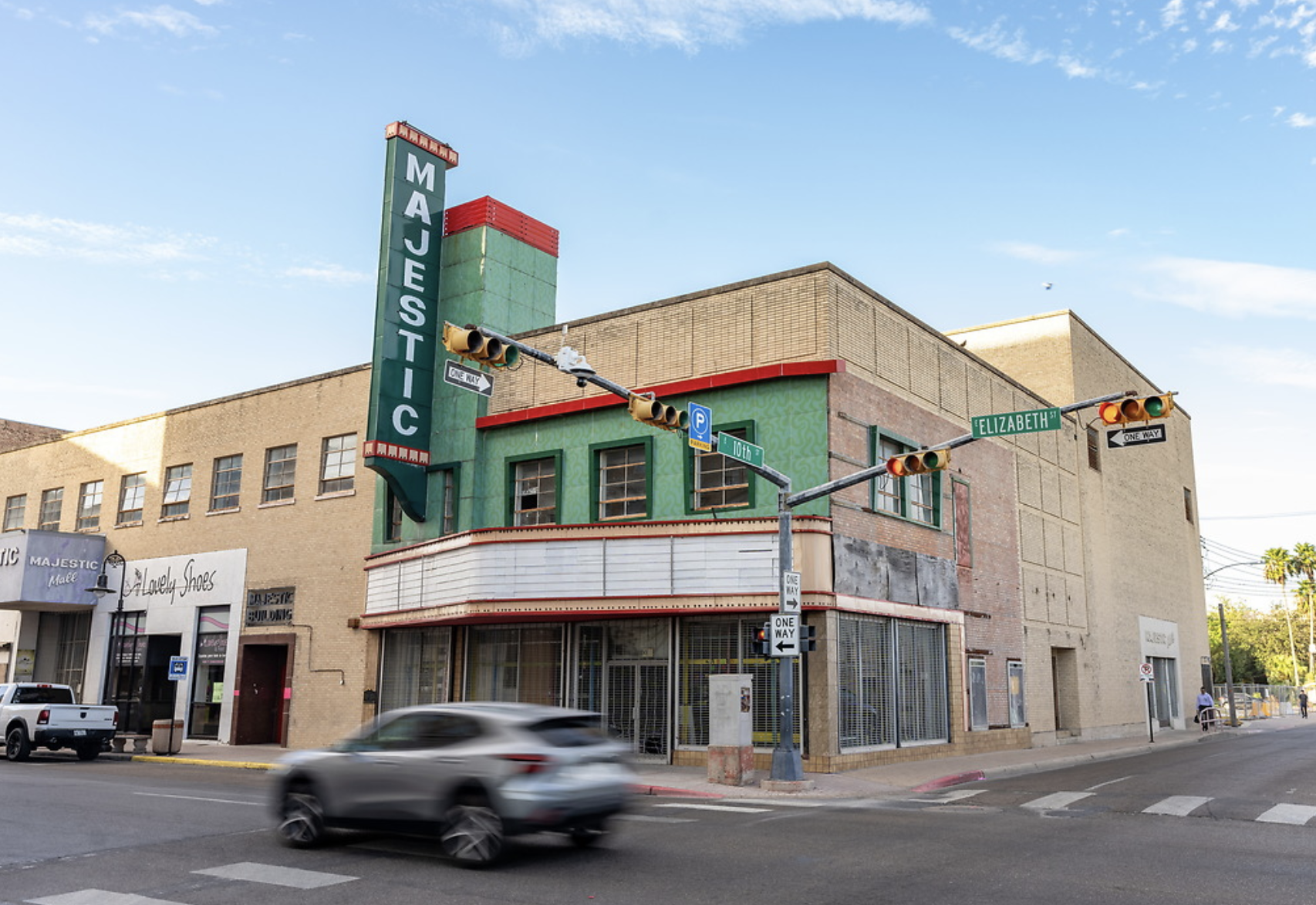 UTRGV officially purchases Majestic Theatre in Brownsville.